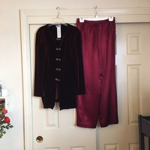 Vintage Danielle Casey Jacket & Pants Set Size 8